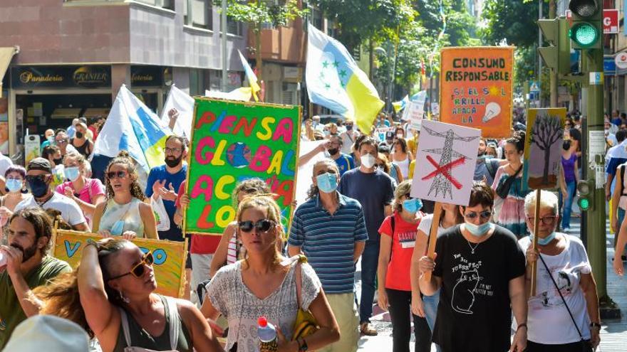 Manifestación contra Chira-Soria