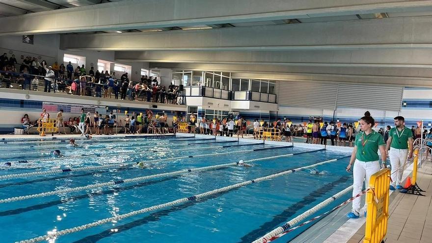 La piscina cubierta de Lucena continuará cerrada al menos hasta el mes de junio