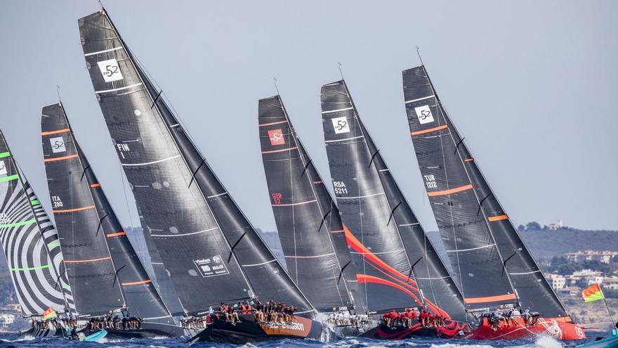 Imagen de una regata anterior de las 52 Super Series. // NICO MARTÍNEZ