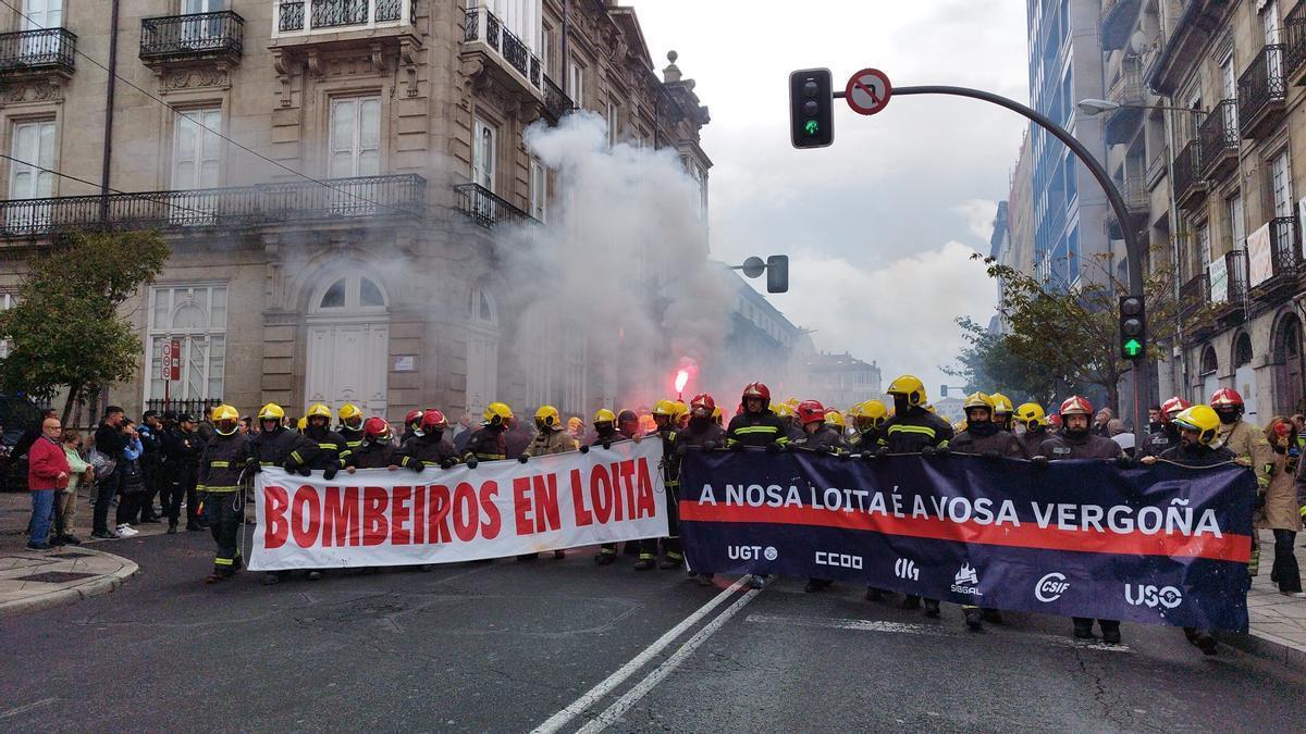 Los manifestantes, al inicio de la marcha, antes de los incidentes.