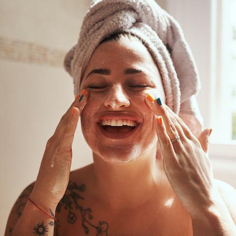 Las mascarillas faciales que harán que tu piel luzca radiante y luminosa
