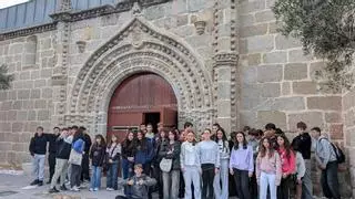 Los estudiantes de Vegadeo descubren Ávila: “Estas salidas son un aprendizaje”