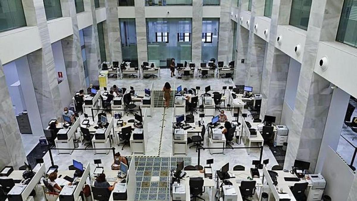 La notaria alicantina María Cristina Clemente Buendía advierte de cuándo Hacienda puede cobrar más ITP por la tasación hipotecaria