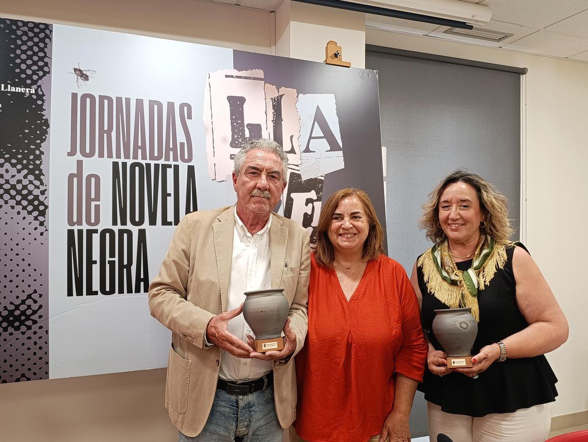 Las historias de no ficción toman "Llanegra"