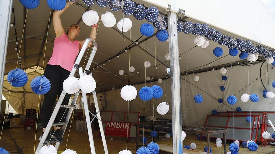 El desmontaje de la Feria de Córdoba, en imágenes