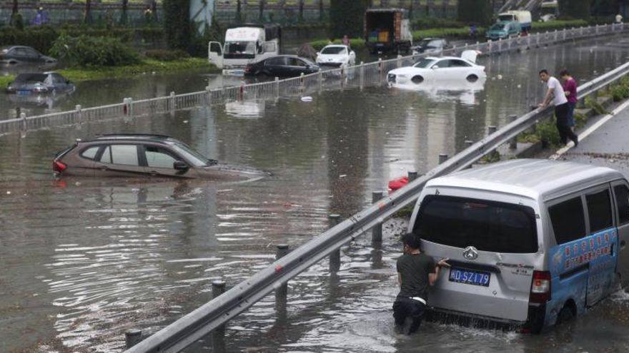 Al menos 33 muertos en temporales en el sur de China