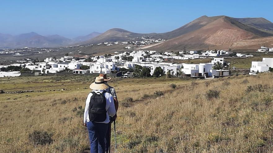 Brilla el sol aunque con una ligera calima en Canarias