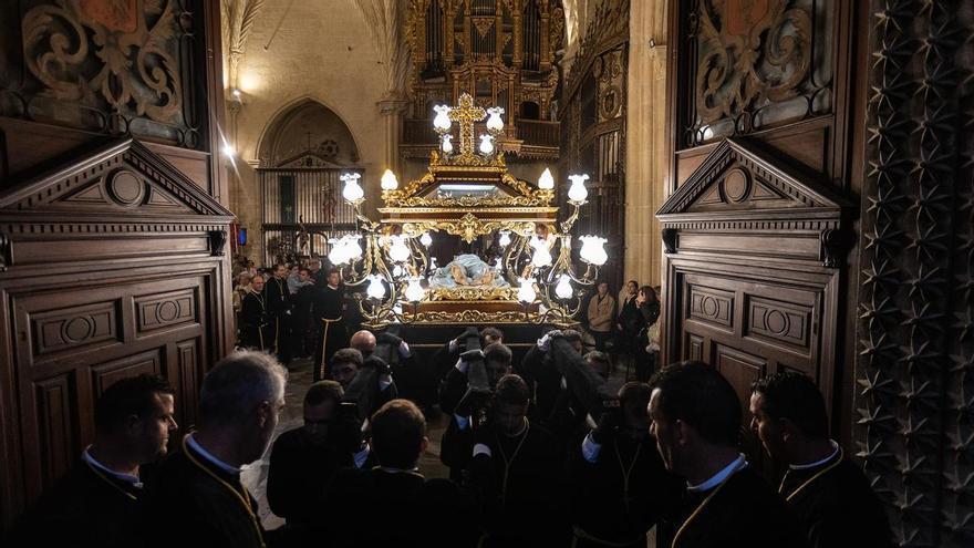 Procesión del Santo Entierro de Cristo en Orihuela