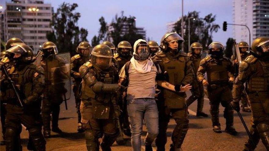La policía chilena reprime una protesta pacífica en Viña del Mar