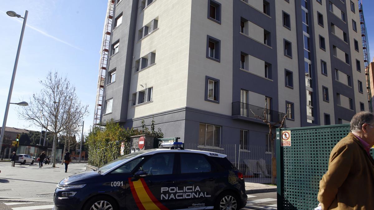 La Policía auxilió al taxista.