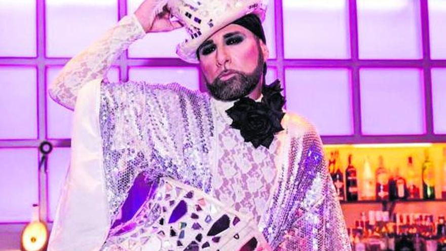 La ‘drag queen’ era un señor de Vox