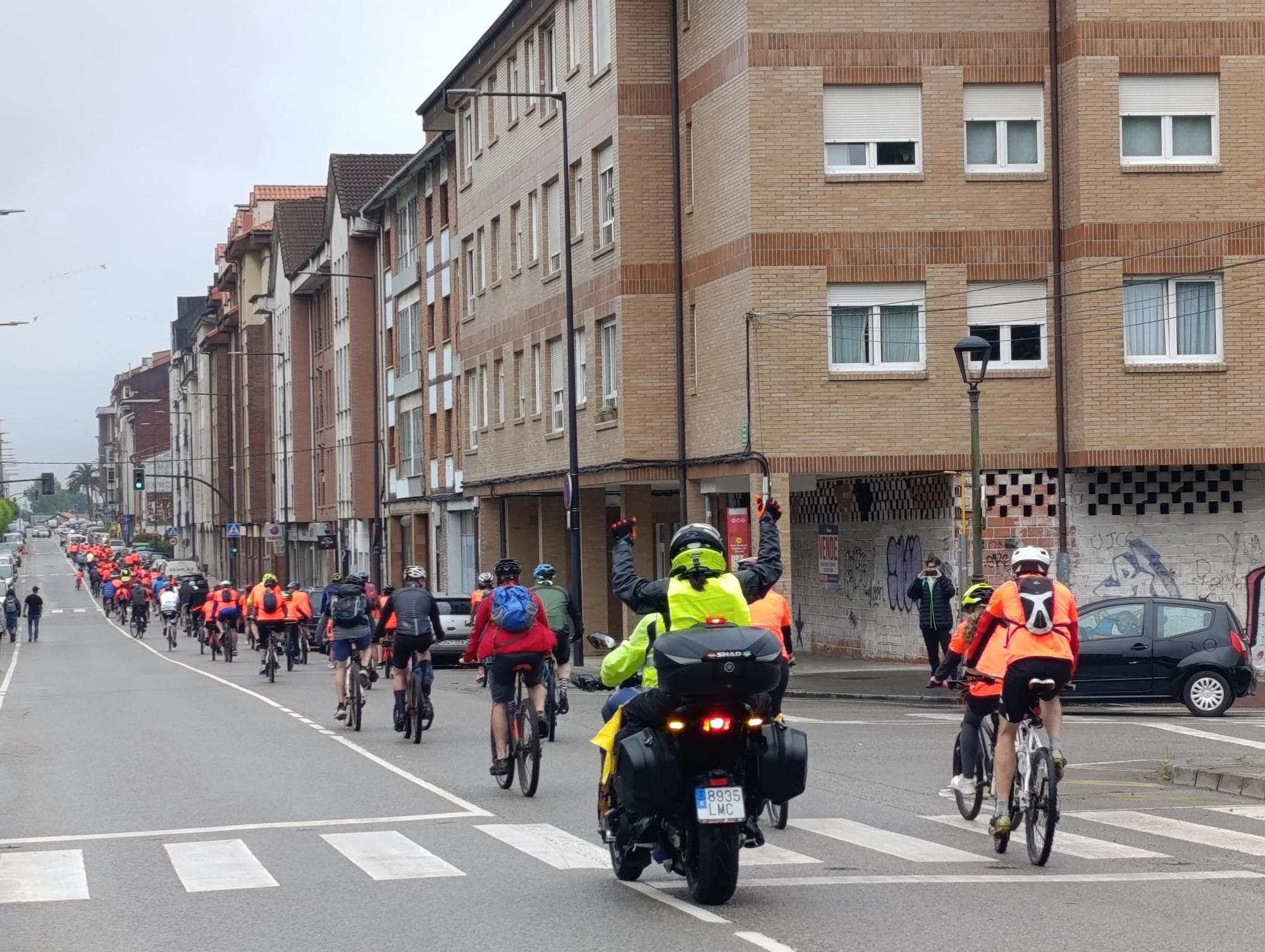 La Fiesta de la Bicicleta triunfa en Llanera