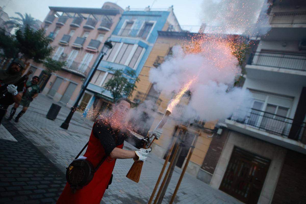 Las mejores imágenes de la Guerrilla de la Pólvora y la Toma del Castillo de Orihuela