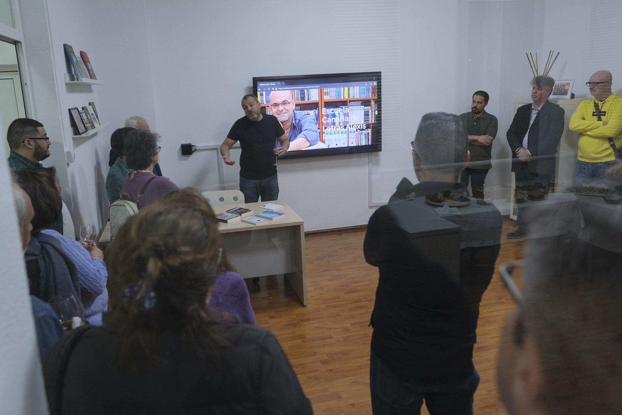 Inauguración de la Escuela Canaria de Letras Alexis Ravelo