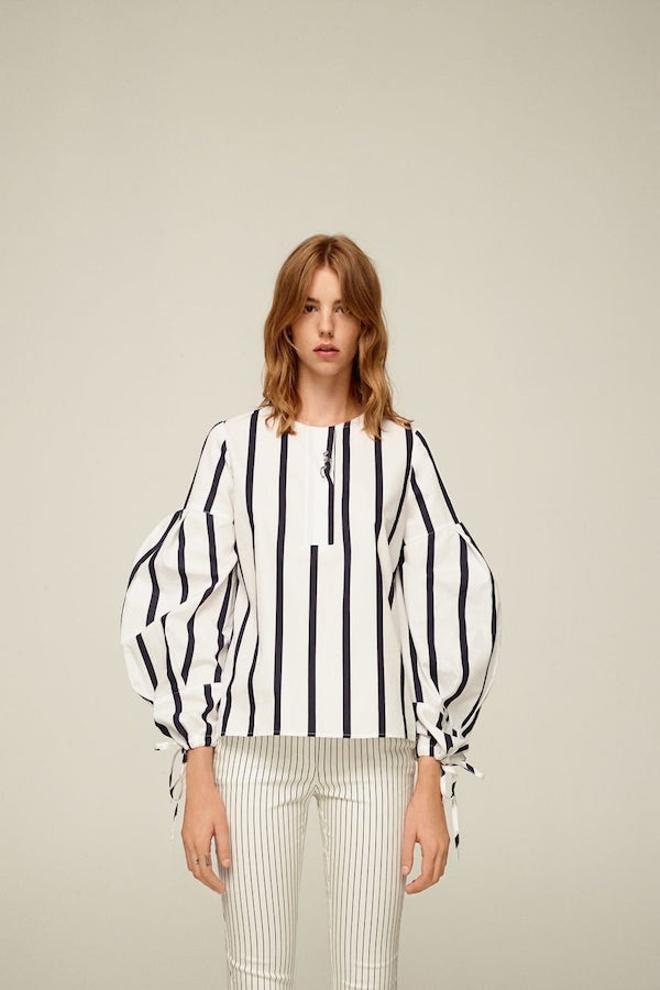 'It list' de julio: Blusa con mangas abullonadas, de Mango, 25,99 euros