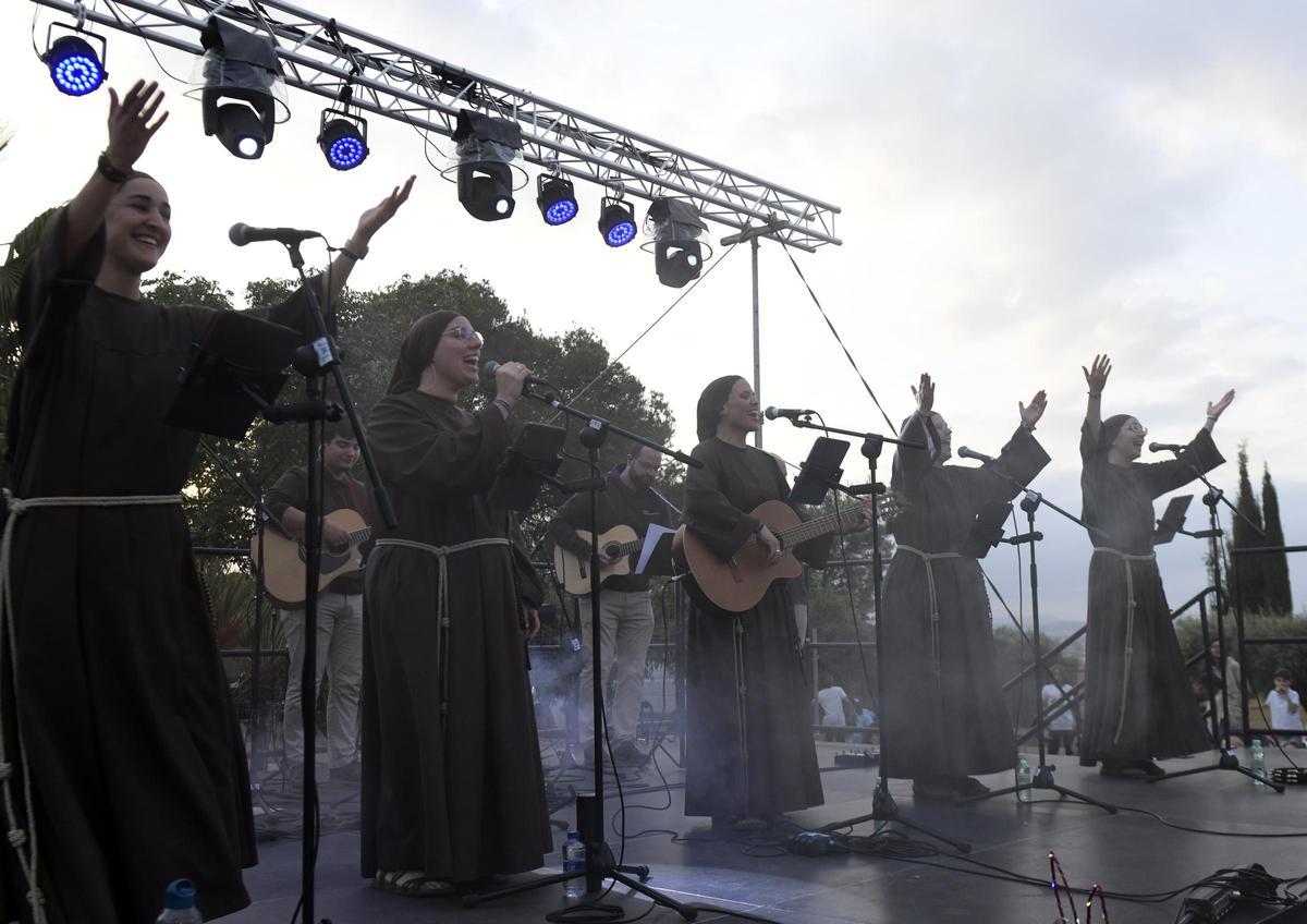 Las mejores imágenes del concierto de las hermanas pobres