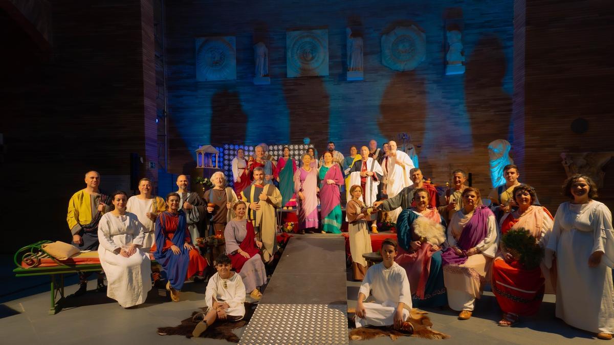 Una actividad recreacionista en el museo romano de Mérida.