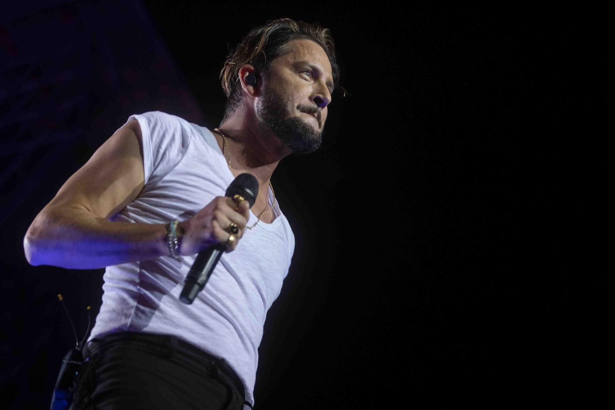 Concierto de Manuel Carrasco