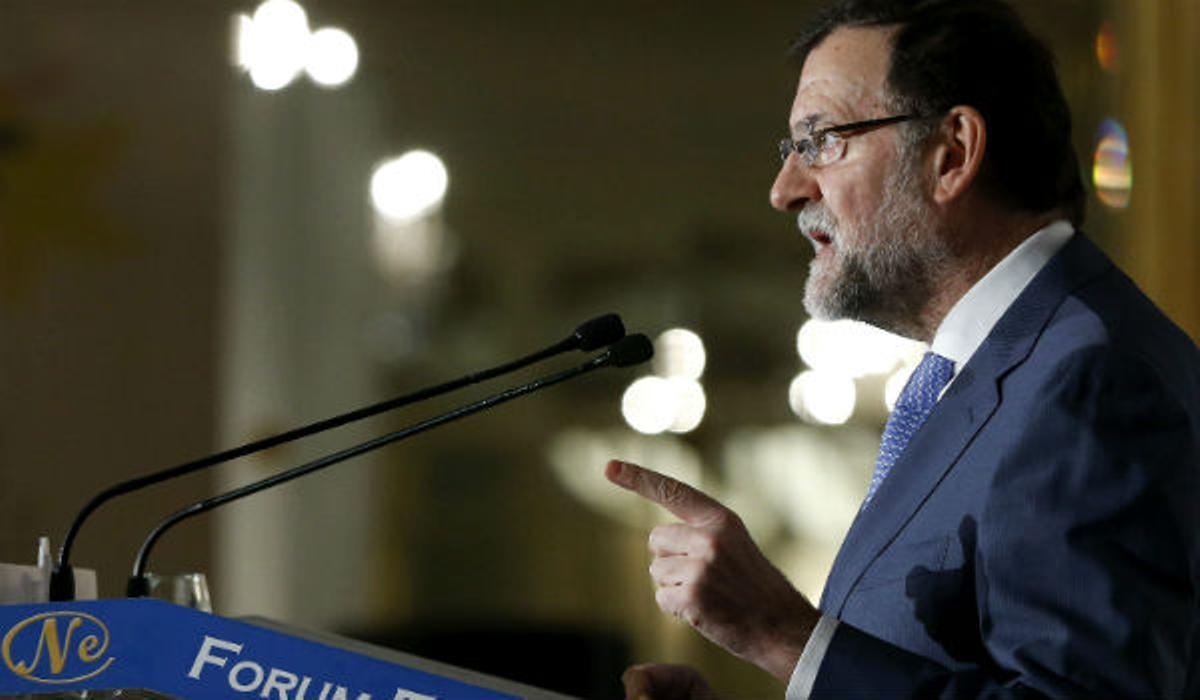 Rajoy, durante la presentación del presidente del PP andaluz, Juan Manuel Moreno, en los desayunos del Foro Nueva Economía, este miércoles
