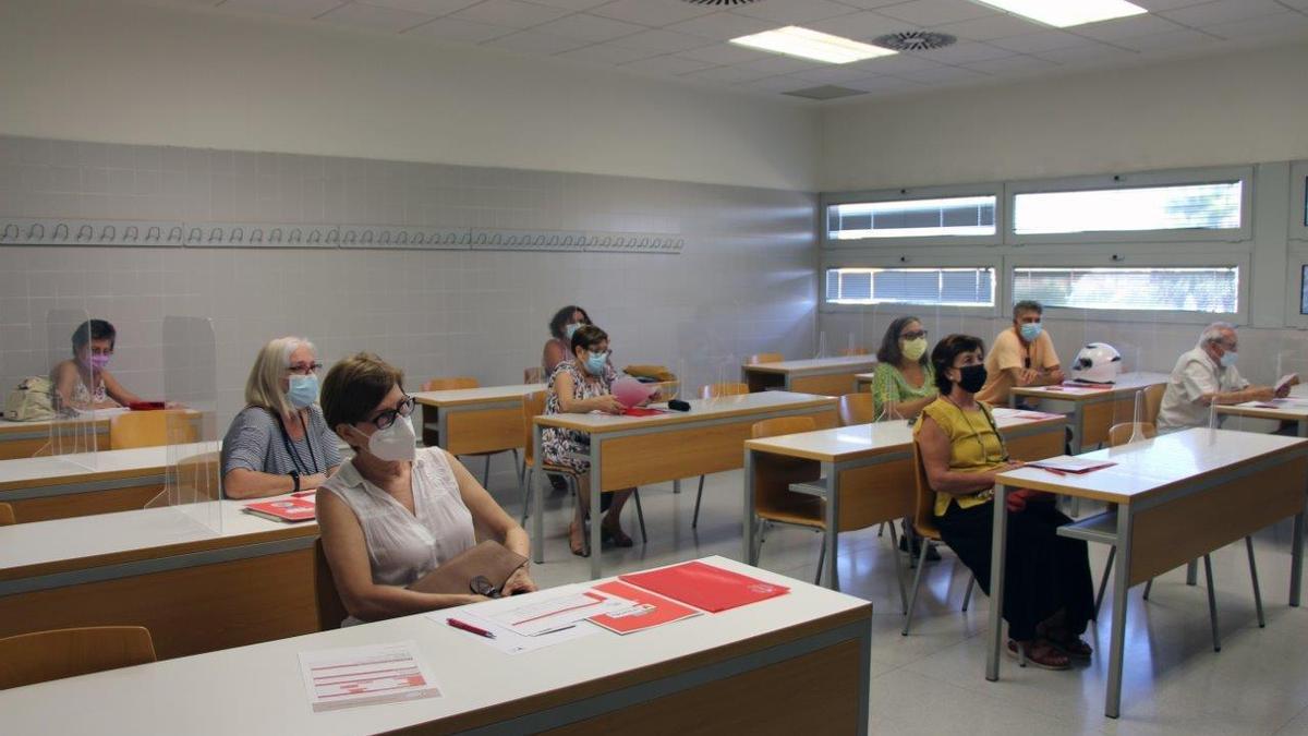 Asistentes a la jornada de puestas abiertas