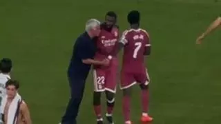 ¿Primer desplante? Polémico gesto de Vinicius con Mourinho tras la derrota