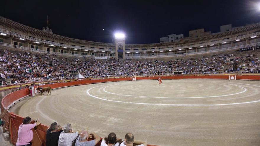 Los animalistas alertan de que la Plaza de Toros de Palma no cumple la ley del Pacto