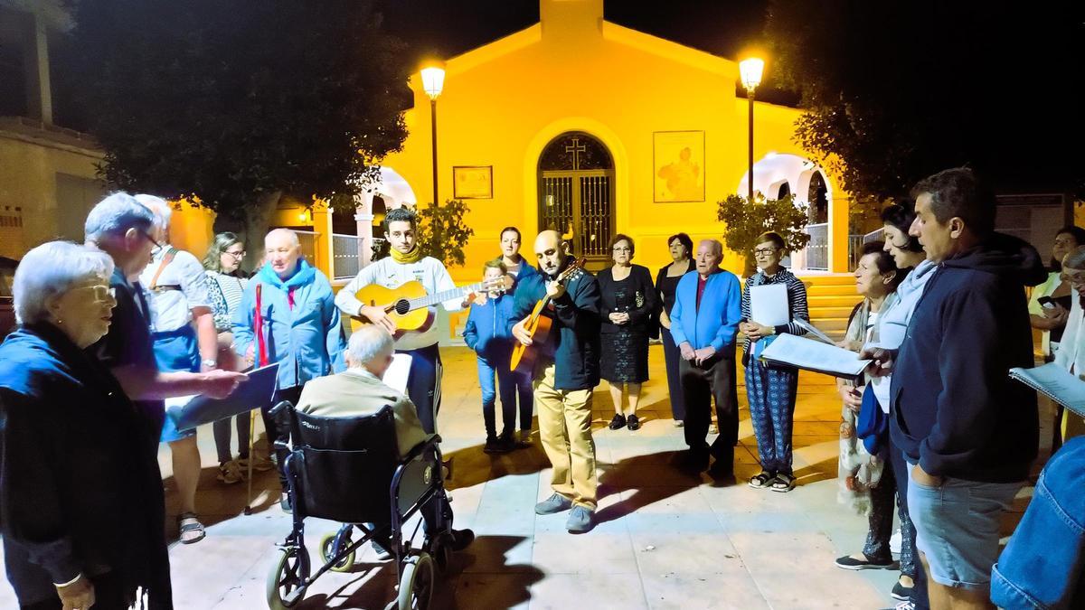 "Cantos de esquina" en Granja de Rocamora
