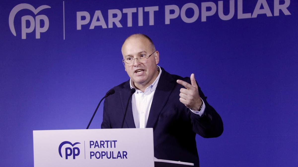 Miguel Tellado, durante la interparlamentaria del PPC en Vic