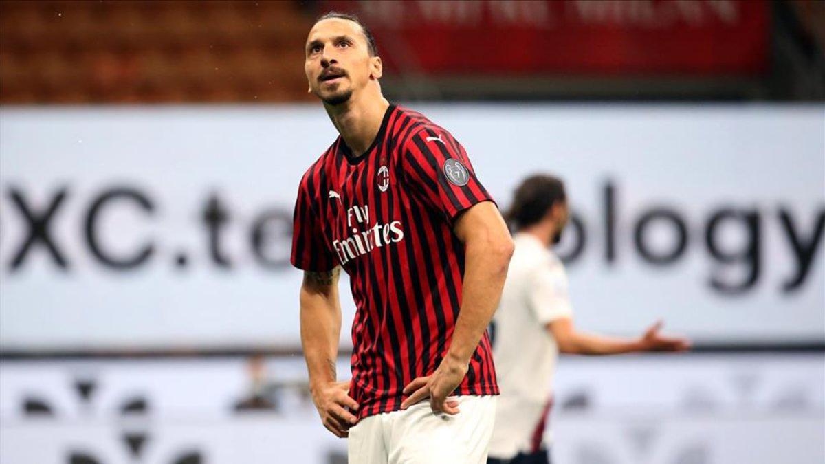 Ibrahimovic tiene contrato con el Milan hasta final de temporada