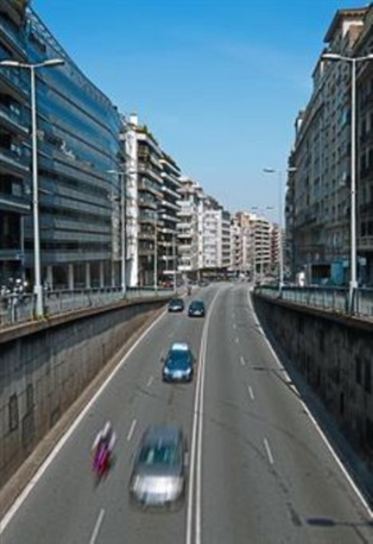 El túnel de Muntaner, principal escull de la reforma del tram central. El túnel de Muntaner, principal escull de la reforma del tram central.