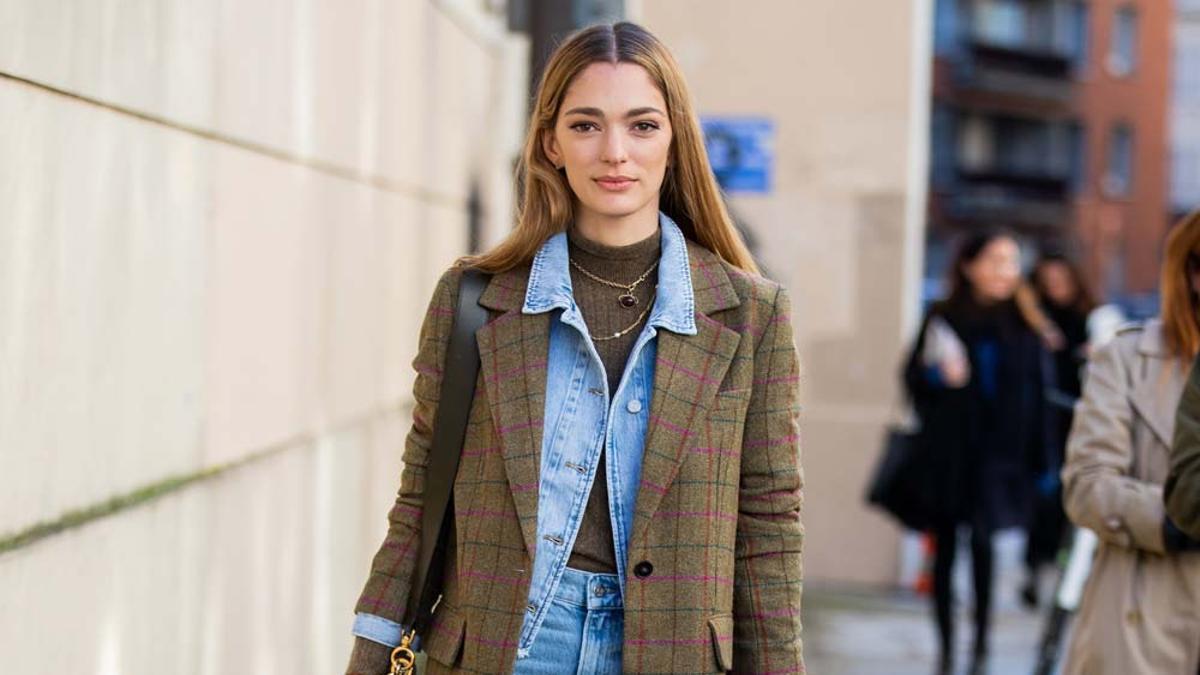 Los trajes de chaqueta de mujer son la obsesión de la temporada: el  street-style nos lo deja claro