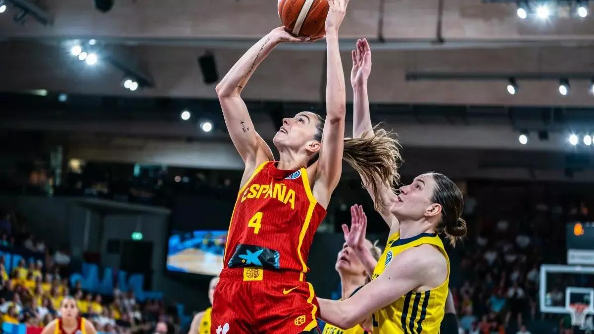 Mariona Ortiz vuelve a ser decisiva en la victoria de España ante Suecia (75-78)