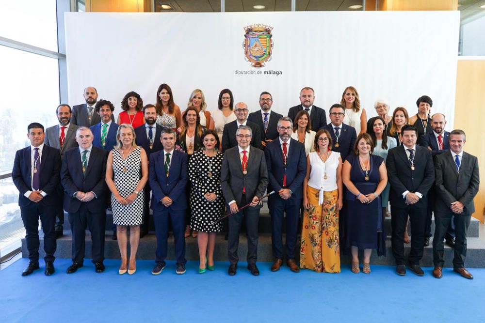 El candidato propuesto por el Partido Popular, Francis Salado, ha sido elegido este miércoles como presidente de la Diputación de Málaga en el transcurso del pleno de investidura.