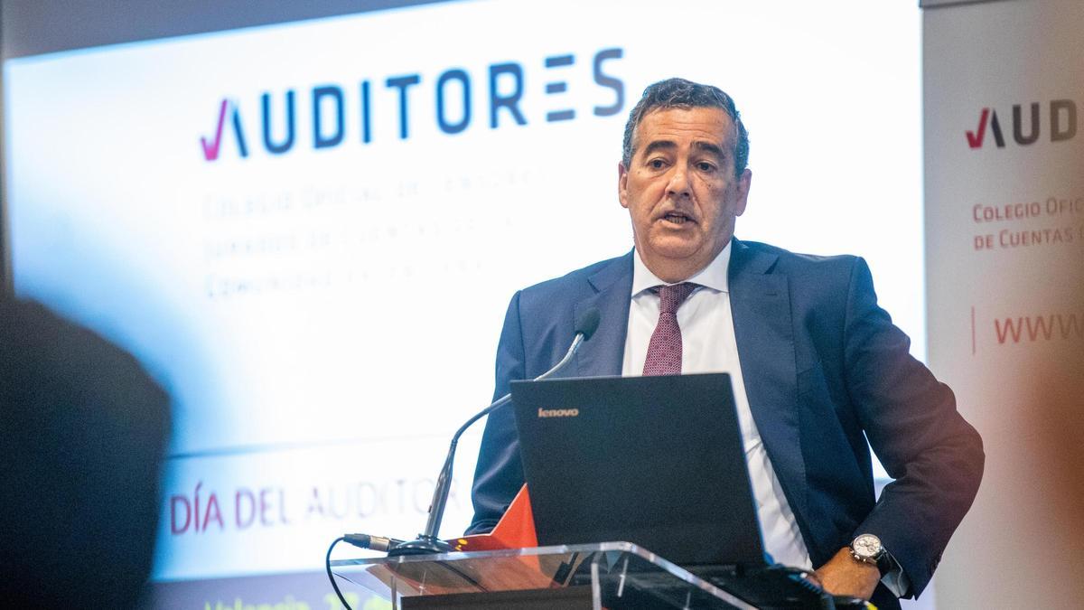 El presidente del Colegio de Auditores de la Comunidad.