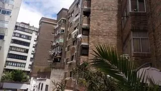 Un hombre se precipita desde un cuarto piso cuando iban a desahuciarle en Vigo