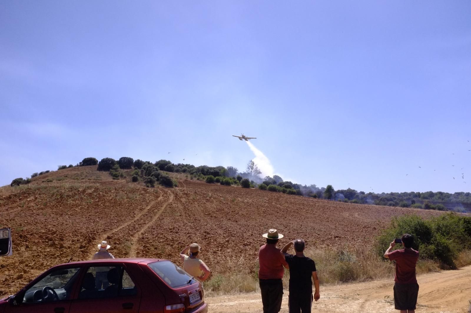 GALERÍA | El incendio forestal de Manganeses de la Polvorosa en imágenes