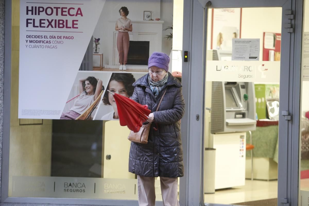 Zaragoza: primer día laboral de confinamiento