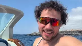 Luisito Comunica sorprende en Canarias: "Andamos en un barquito muy bello"