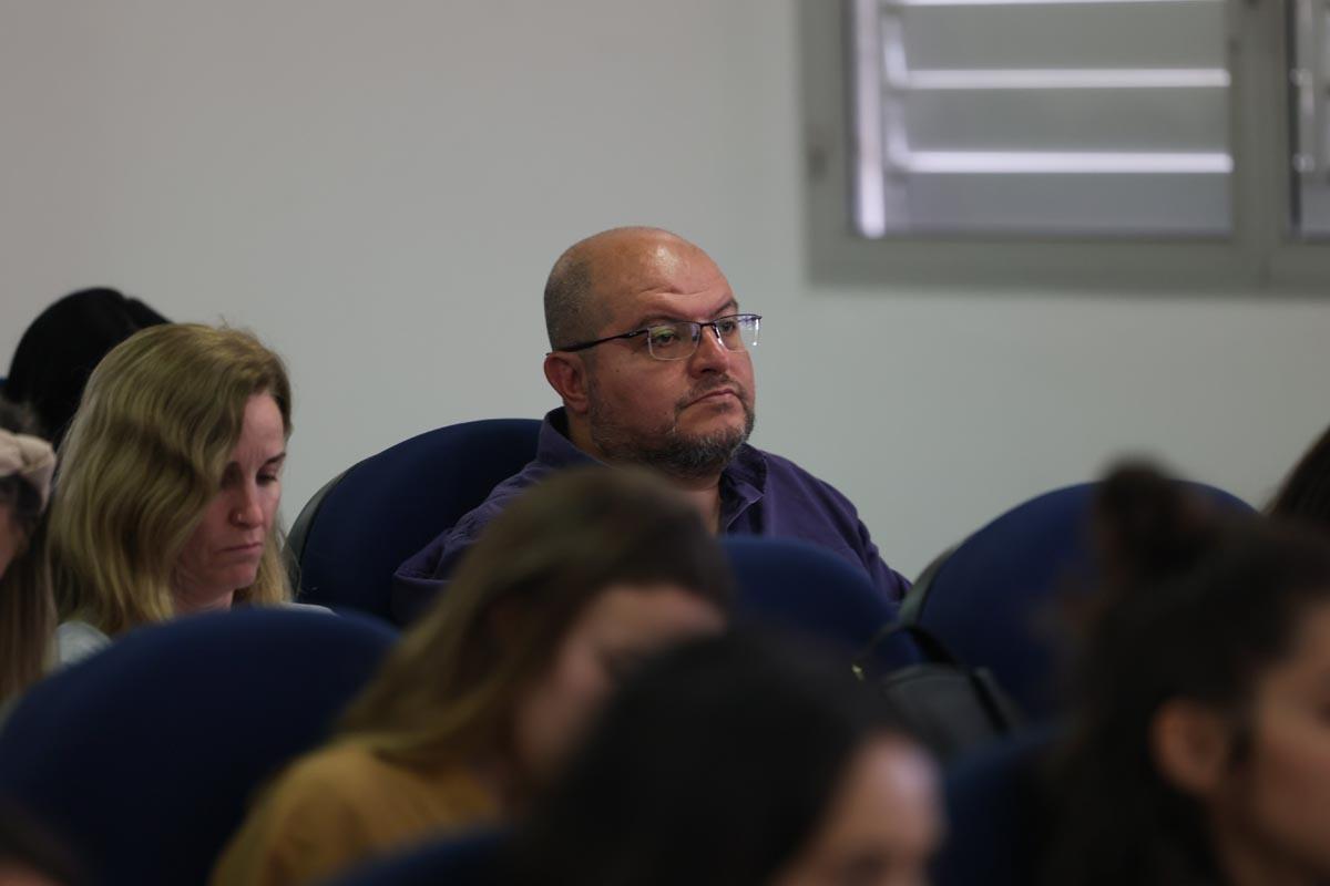 Las jornadas de regularización de inmigrantes de Sant Antoni, en imágenes Las jornadas de regularización de inmigrantes de Sant Antoni, en imágenes