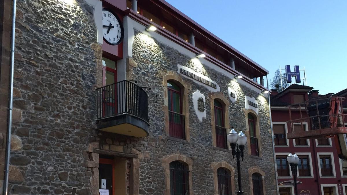 El Ayuntamiento de Riosa.