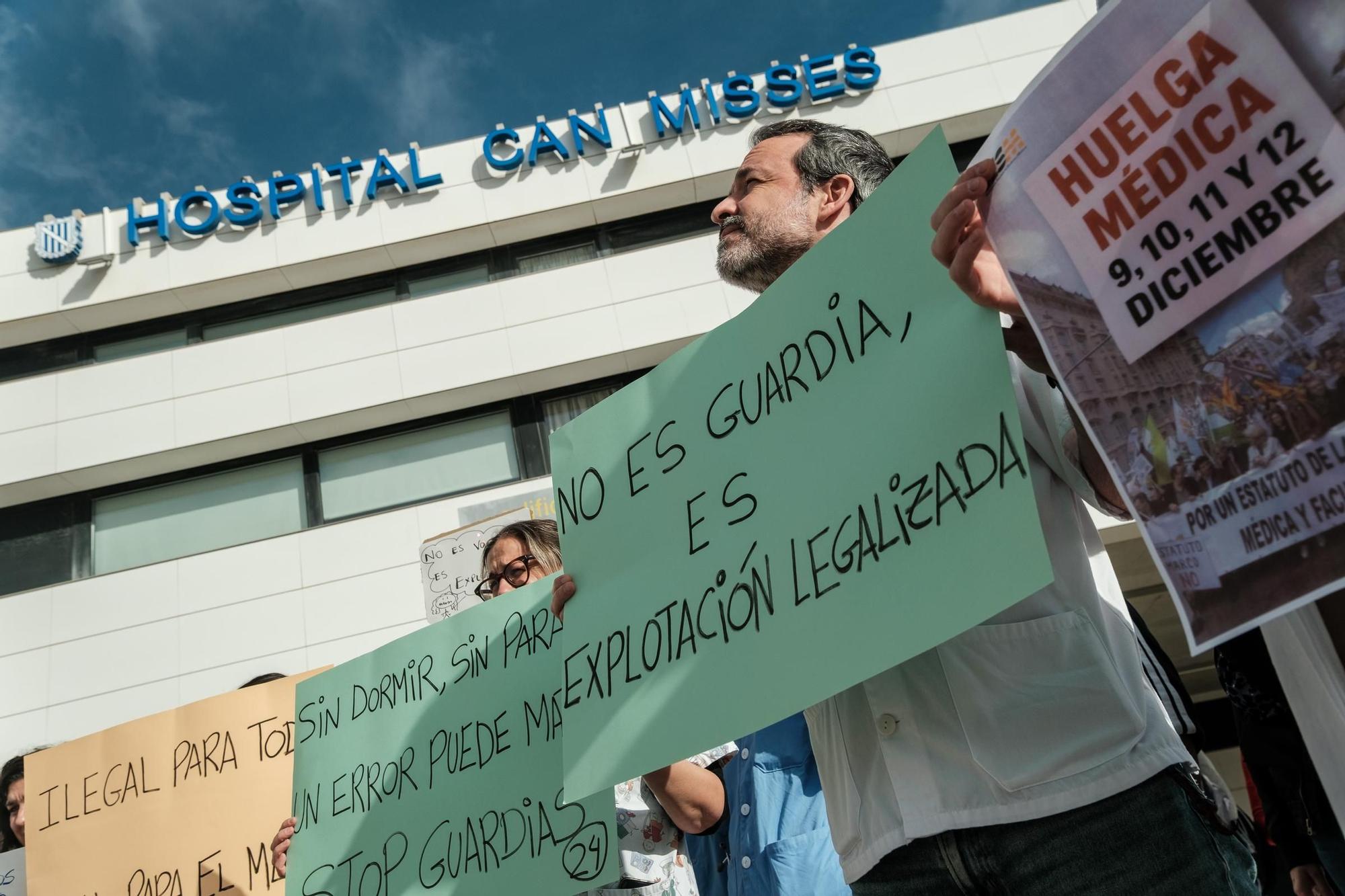 Los médicos reclaman en Can Misses un estatuto marco propio