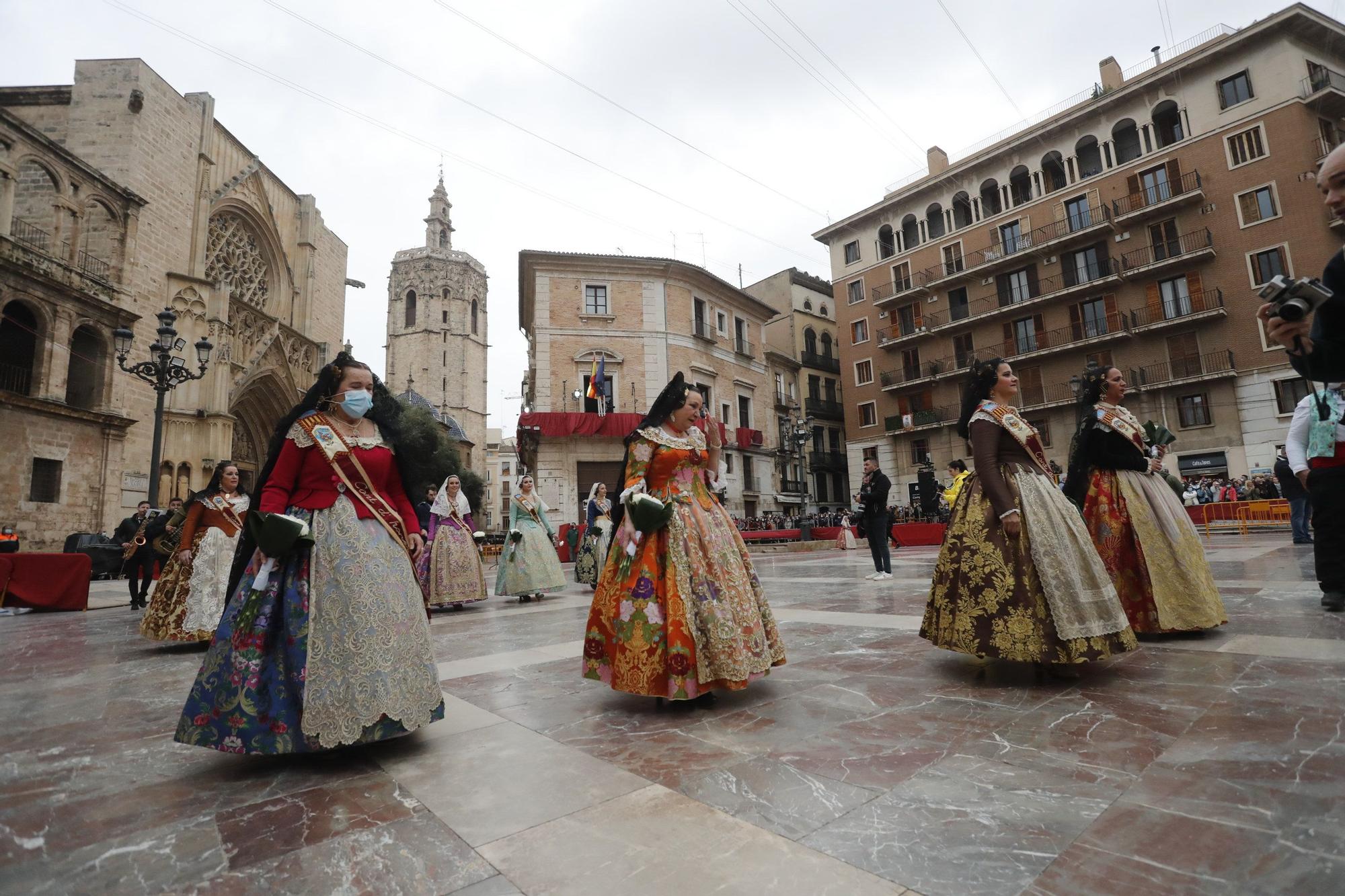 Búscate en el segundo día de ofrenda por la calle de la Paz (entre las 17:00 a las 18:00 horas)