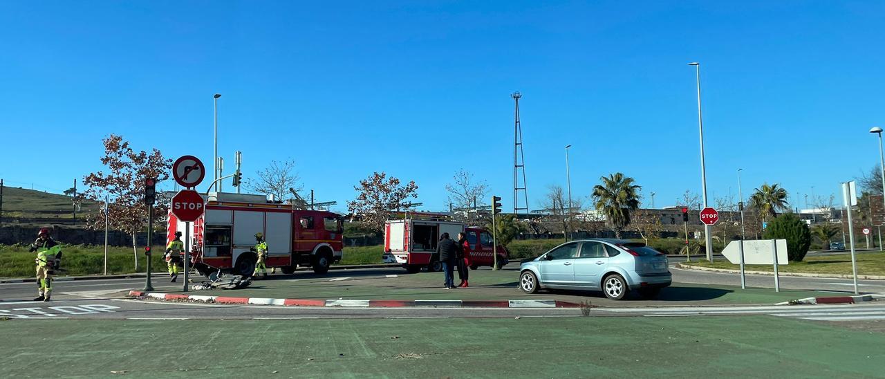 Un Herido Tras Un Accidente De Tráfico En La Avenida Juan Pablo Ii De