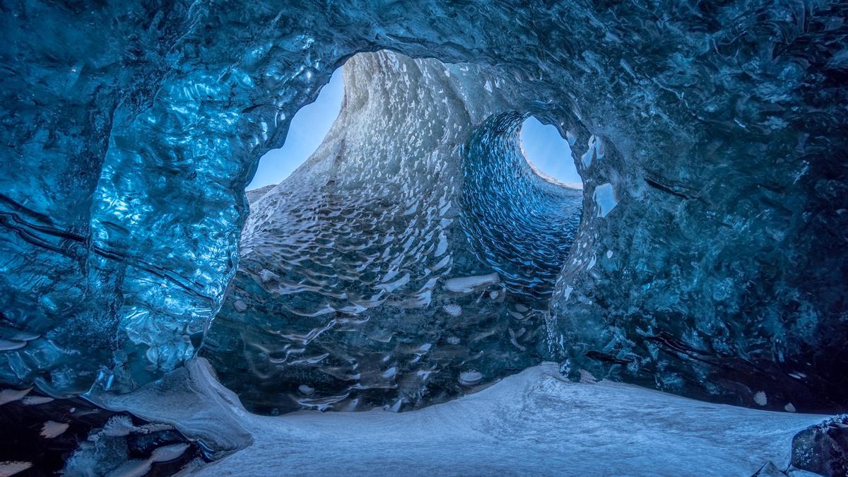 Las cuevas de hielo de Vatnajökull: un mundo congelado en Islandia