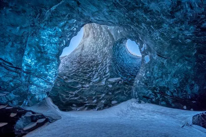 Las cuevas de hielo de Vatnajökull: un mundo congelado en Islandia