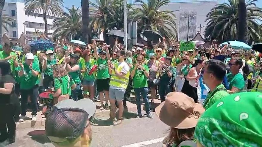 La comunidad educativa de l’Horta intensifica las protestas contra Conselleria con cadenas humanas y movilizaciones