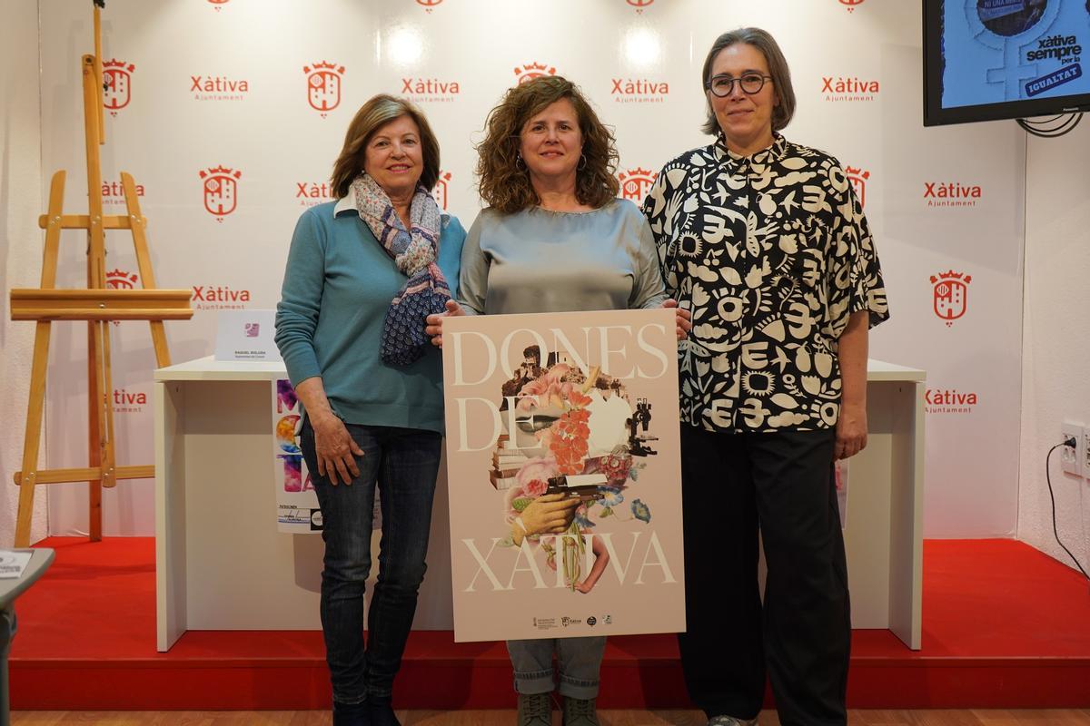 Amor Amorós, con Raquel Boluda y Patricia Bolinches, en la presentación de la programación del 8M.