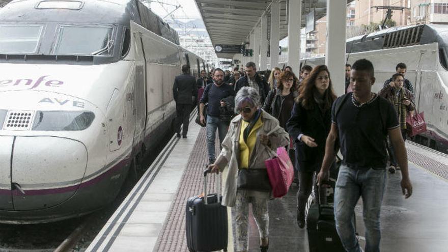 Renfe aumenta el número de plazas para Semana Santa