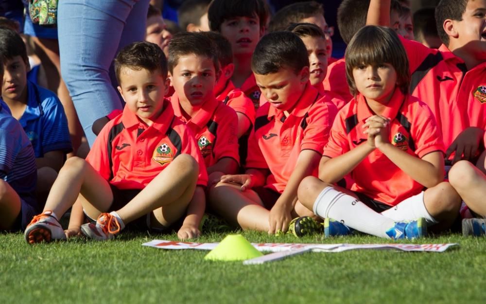 Clausura de la liga local de fútbol base de Cartag