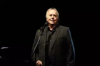 Joan Manuel Serrat, Premio de Honor de la Academia de la Música